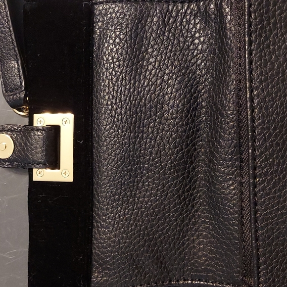 Ralph Lauren purse with velvet and gold chain - Picture 4 of 7